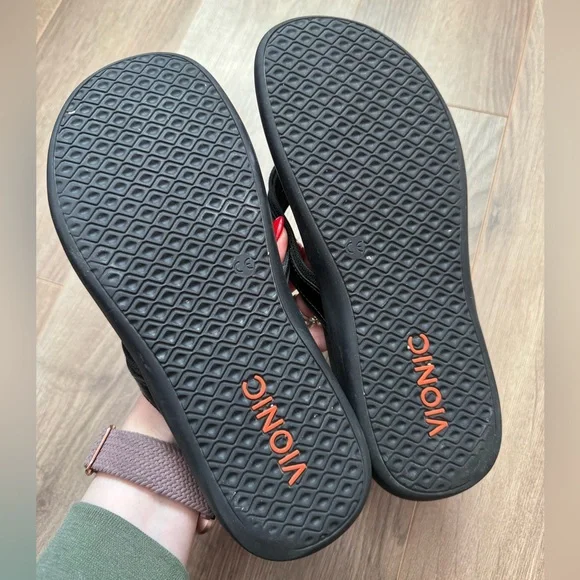 Vionic Sandals - Picture 2 of 4
